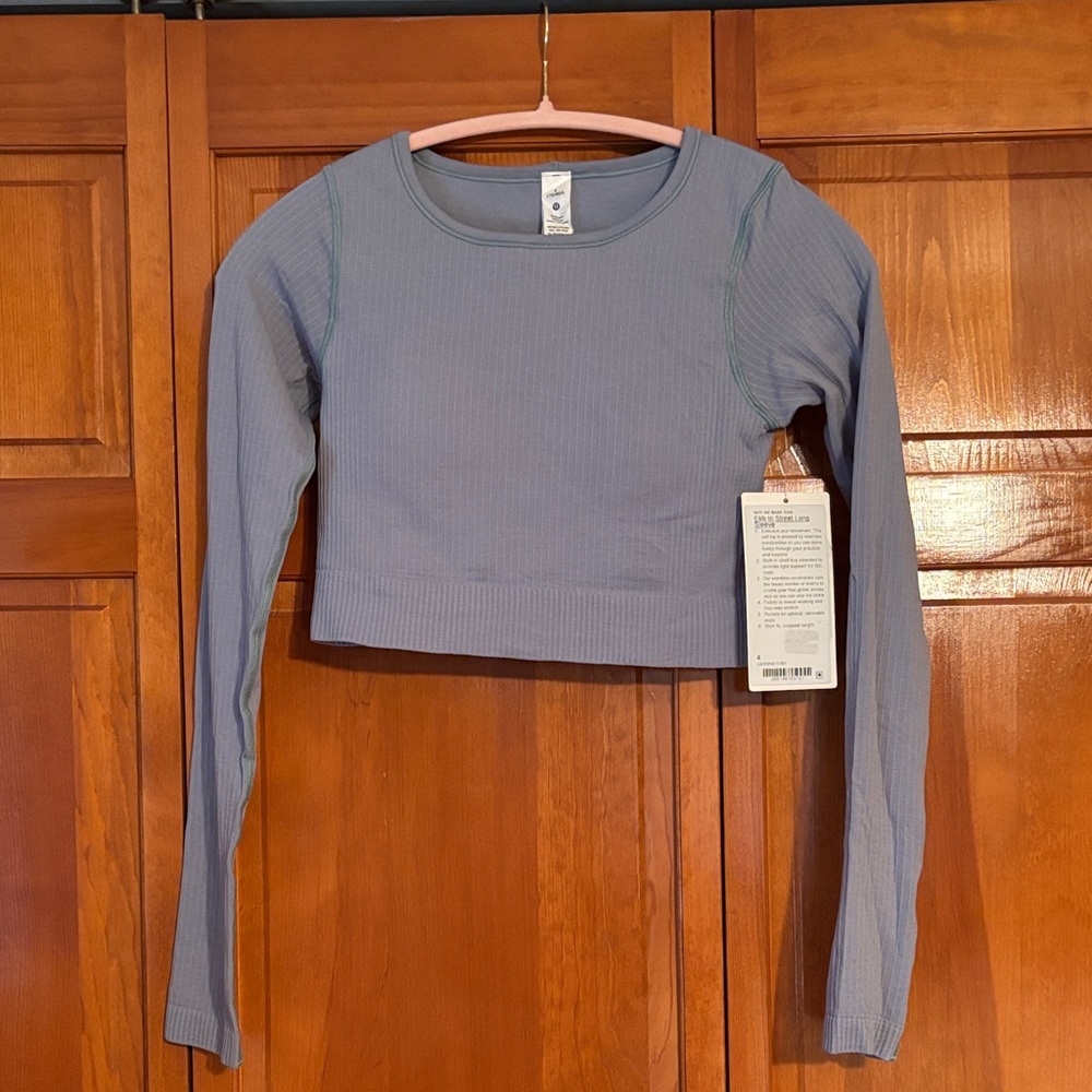 Lululemon Ebb to street long sleeve in chambray